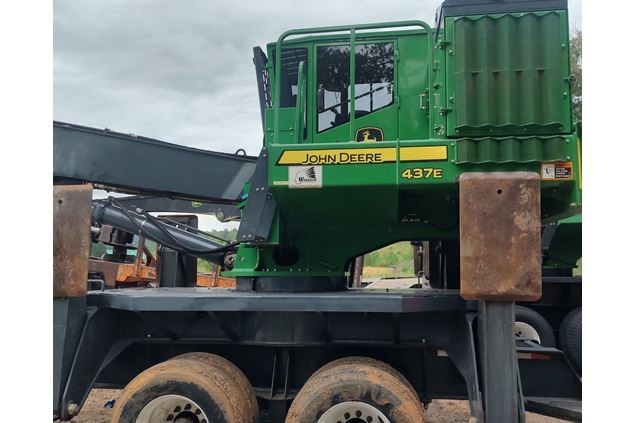 2021 John Deere 437E Log Loader